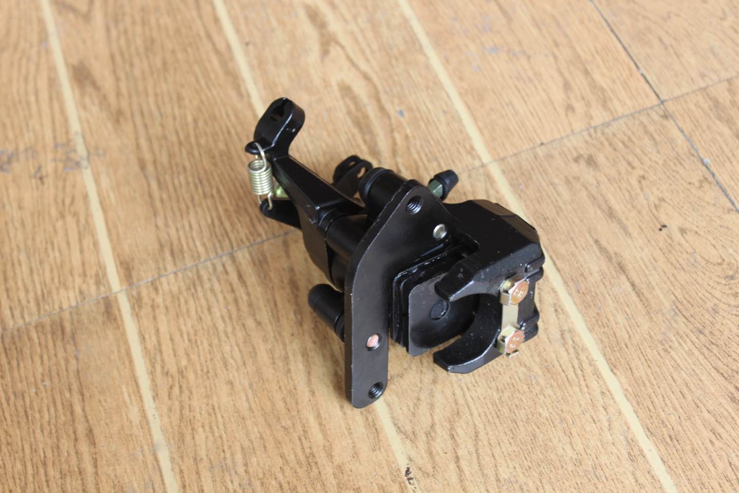 CFMOTOR SPRING 250CC KINROAD XINLING KANGDI BUGGY SPARE PARTS /CALIPER