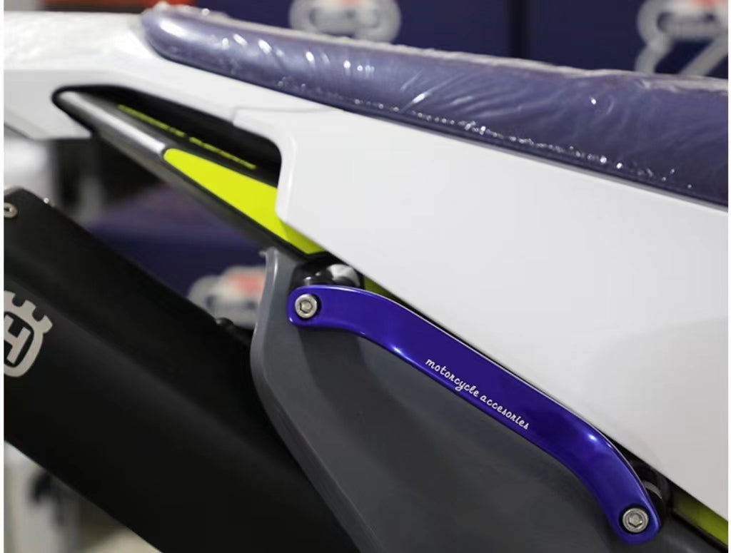 KTM HUSQVARNA Dirtbike Motorcycle CNC Passenger Grab Handle Bar Rear Rail